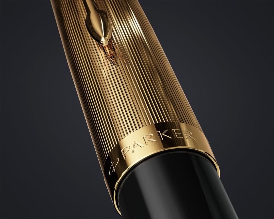 Bút máy Parker 51 DLX Black GT