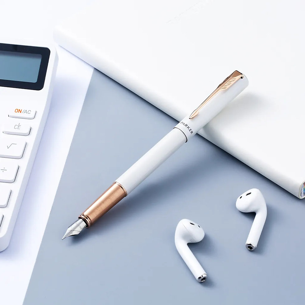 Bút máy Parker Vector XL PRM White red Gold FP